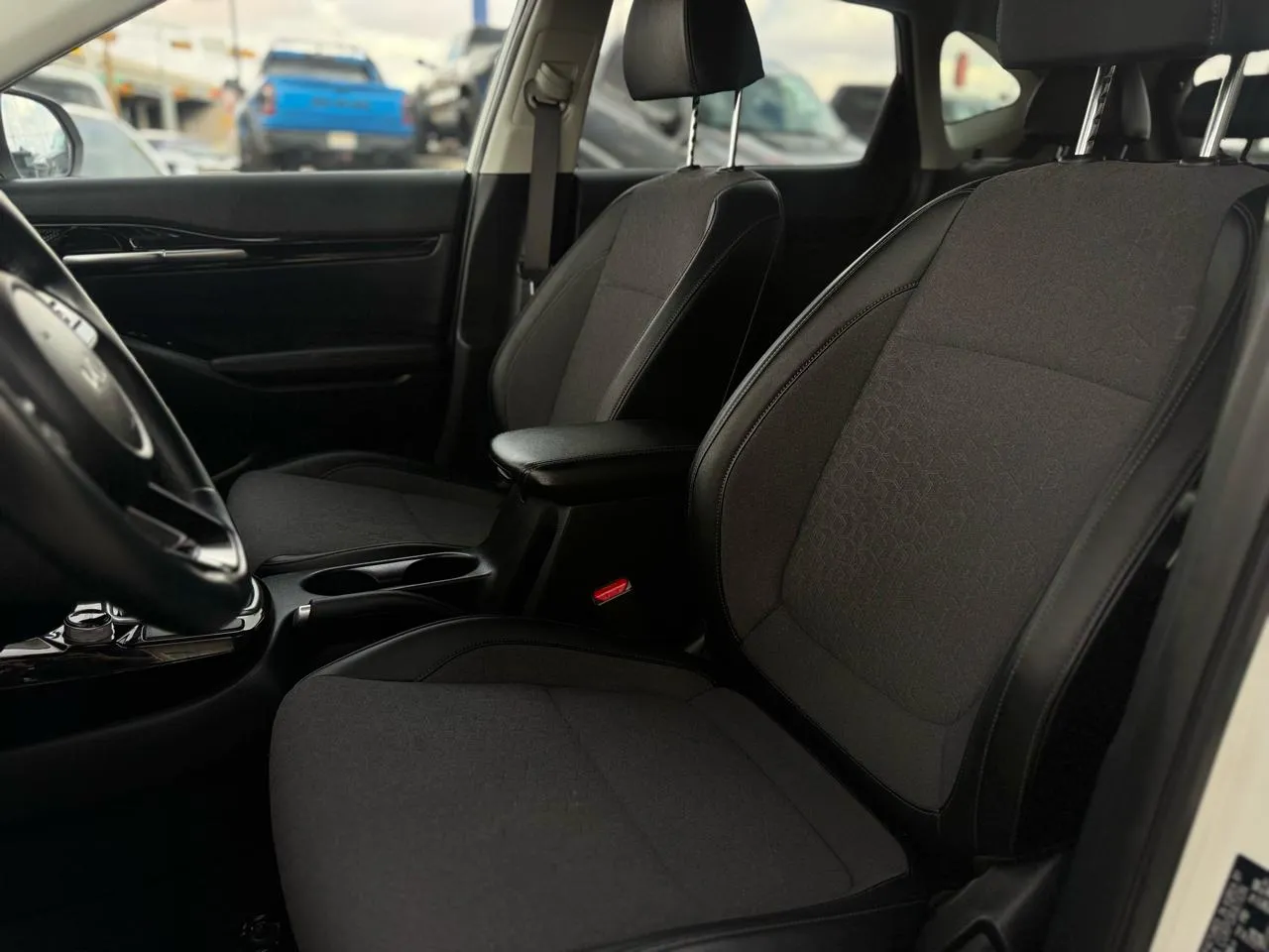 Kia Seltos photo 10