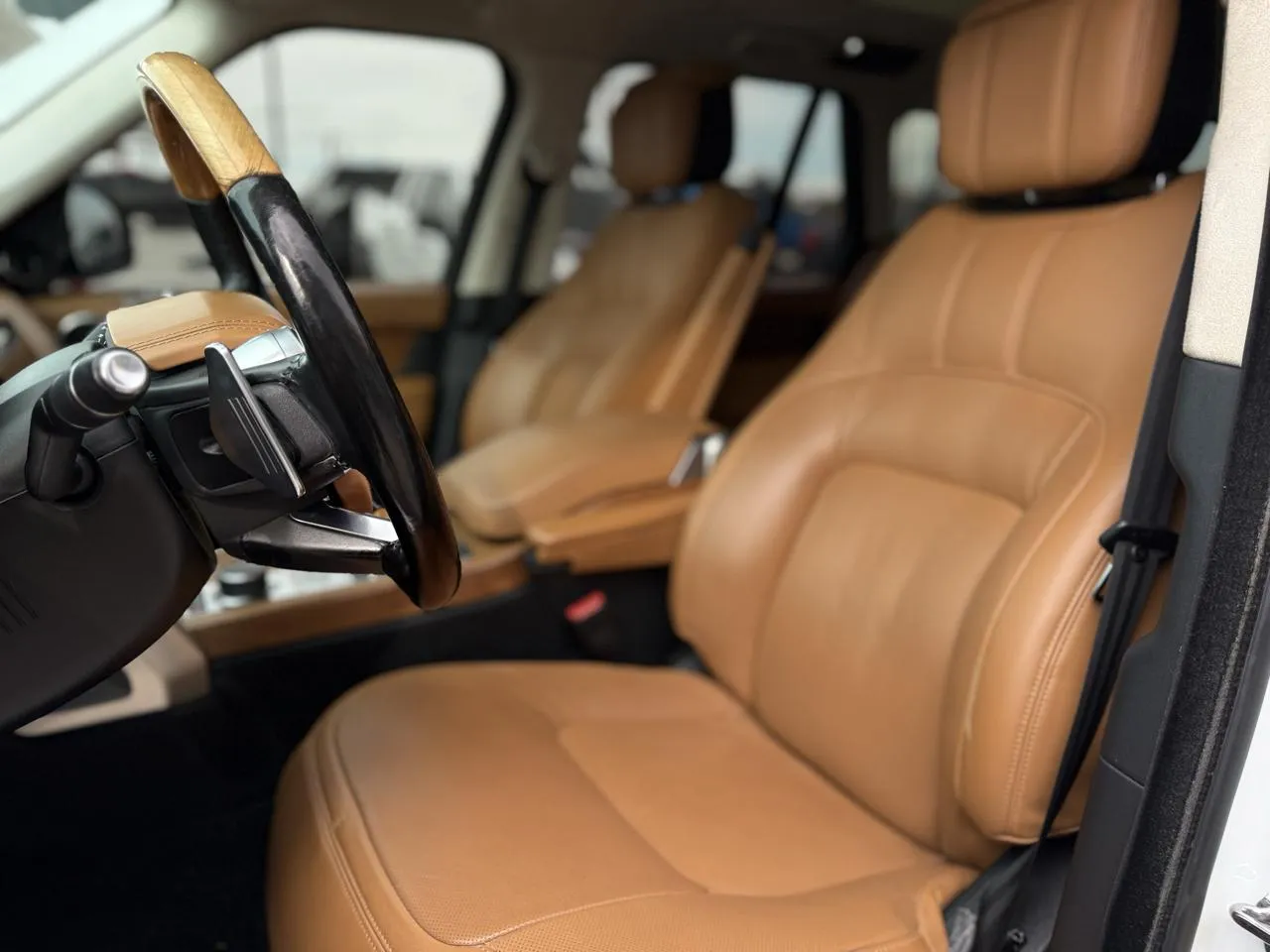 Land Rover Range Rover photo 9