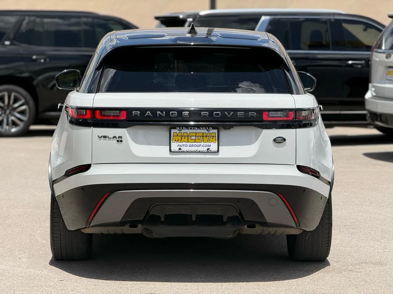 Land Rover Range Rover Velar photo 6