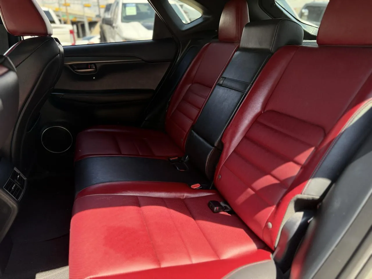 Lexus NX photo 10