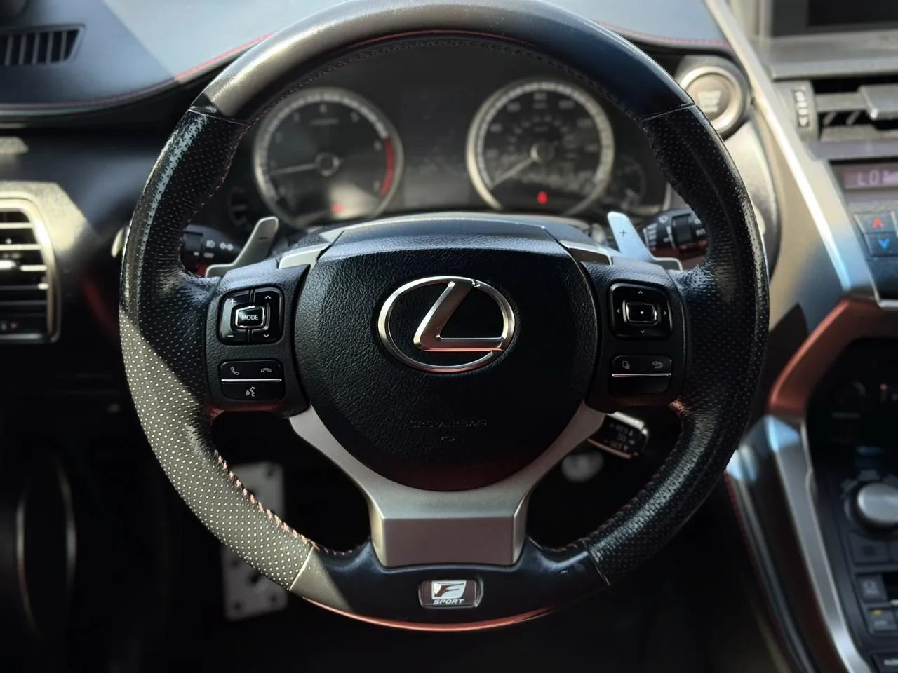 Lexus NX photo 17