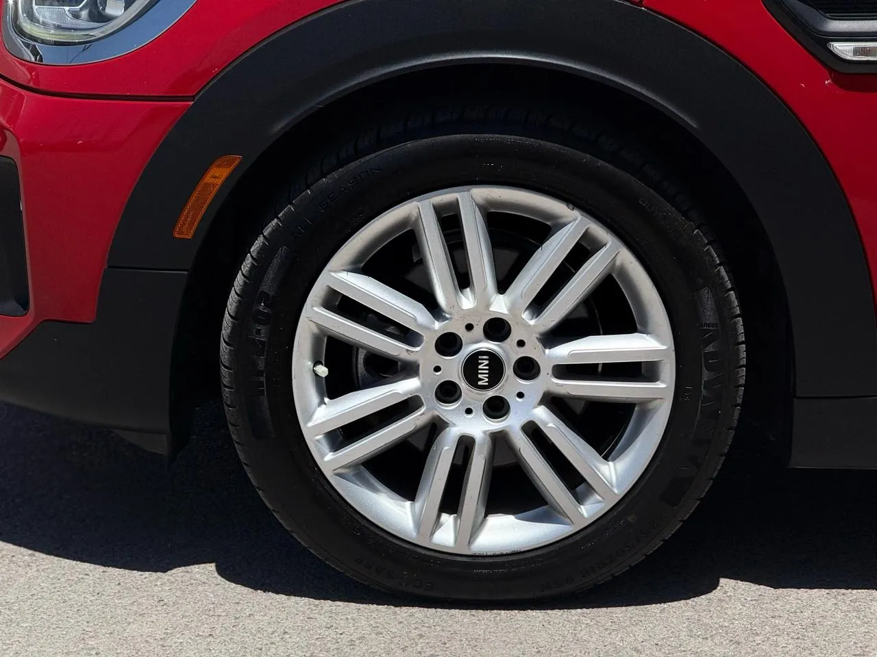 Mini Countryman photo 8