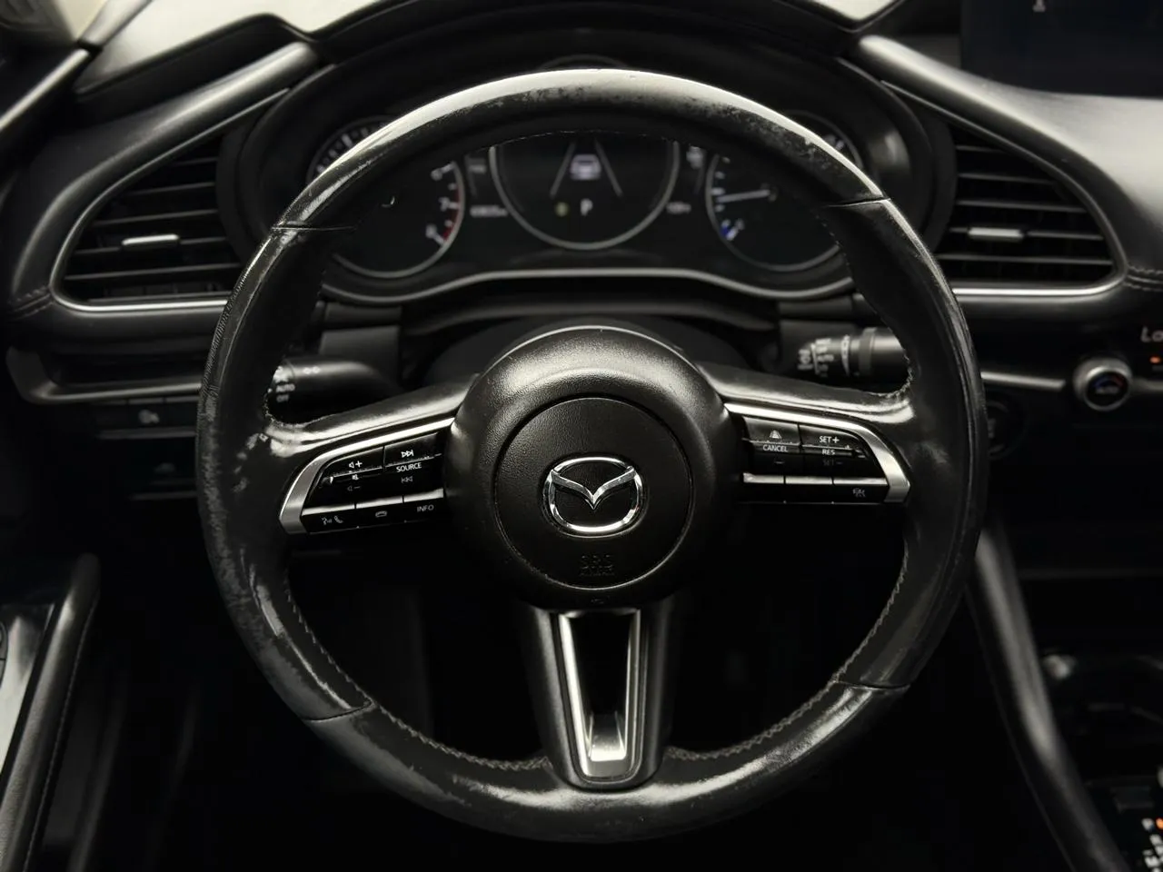 Mazda Mazda3 photo 16