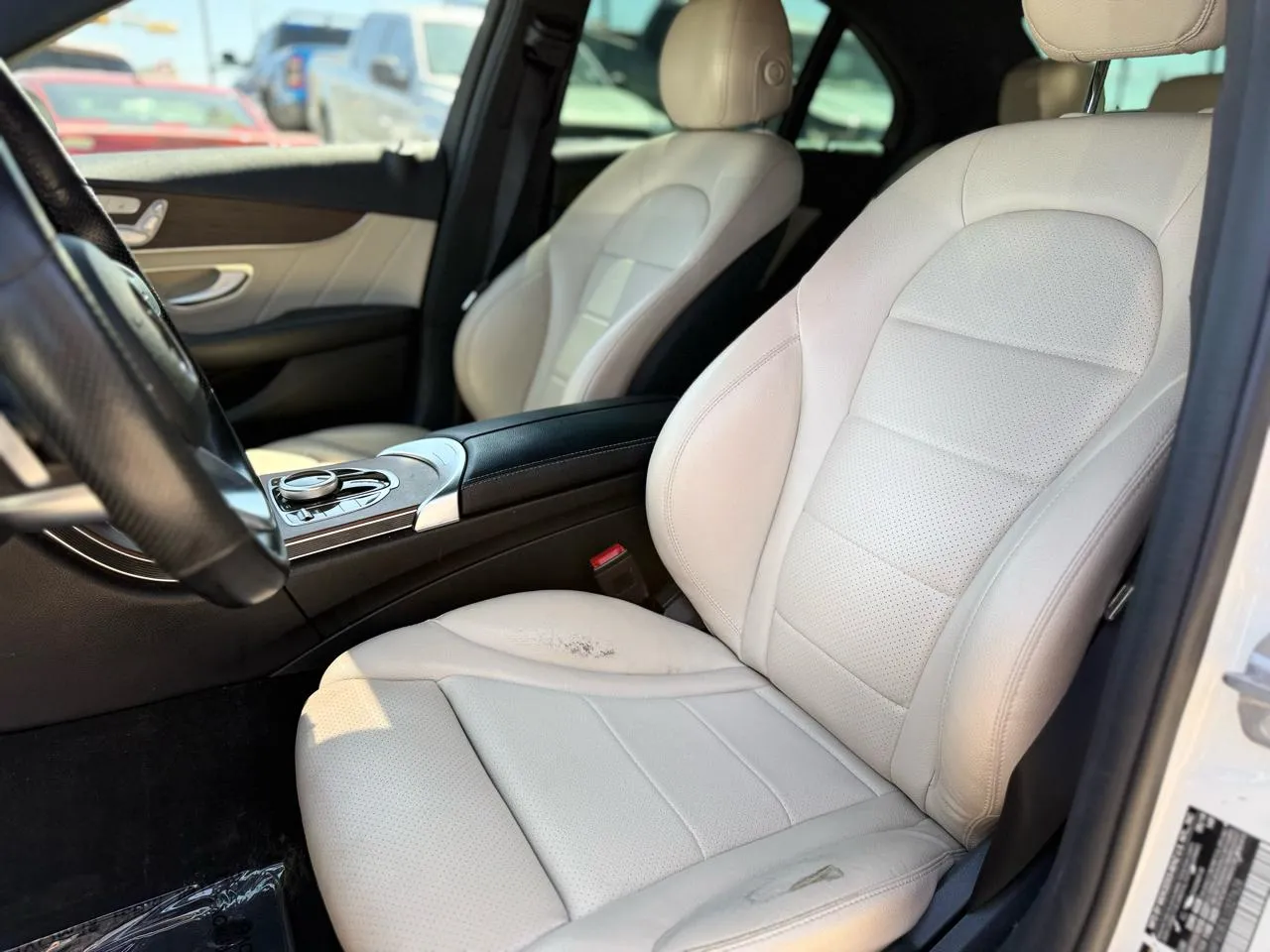Mercedes-Benz C-Class photo 8