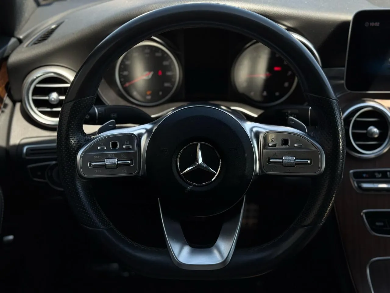Mercedes-Benz C-Class photo 16