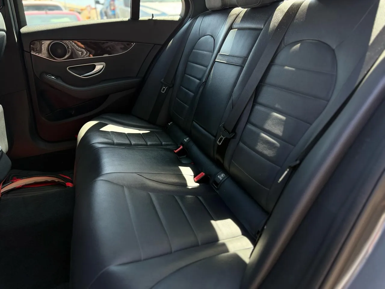 Mercedes-Benz C-Class photo 11