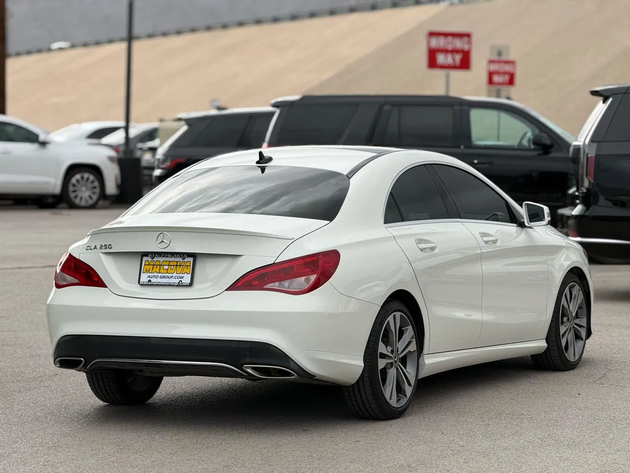 Mercedes-Benz CLA photo 7