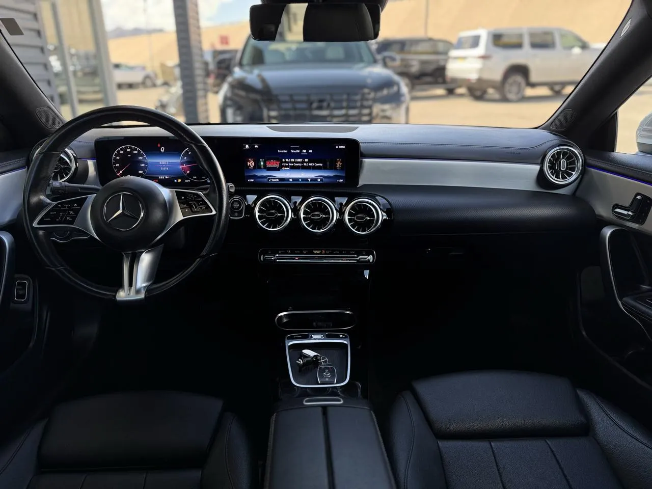 Mercedes-Benz CLA photo 15