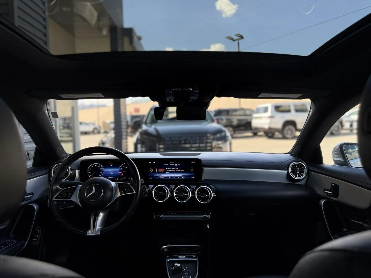 Mercedes-Benz CLA photo 18