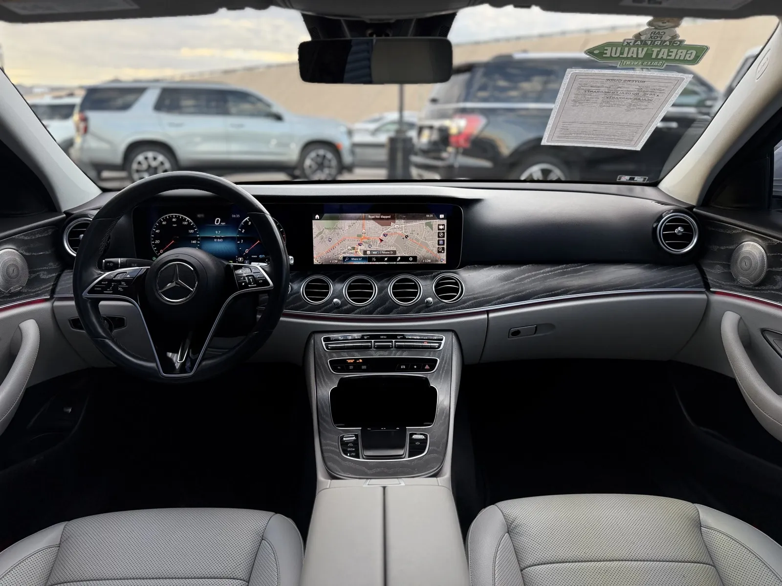 Mercedes-Benz E-Class photo 16