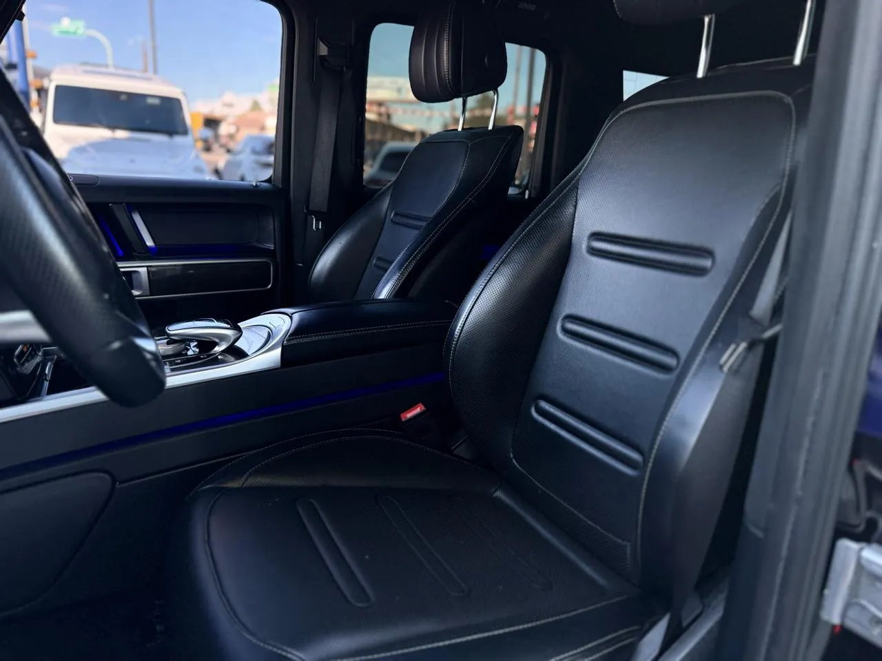 Mercedes-Benz G-Class photo 9