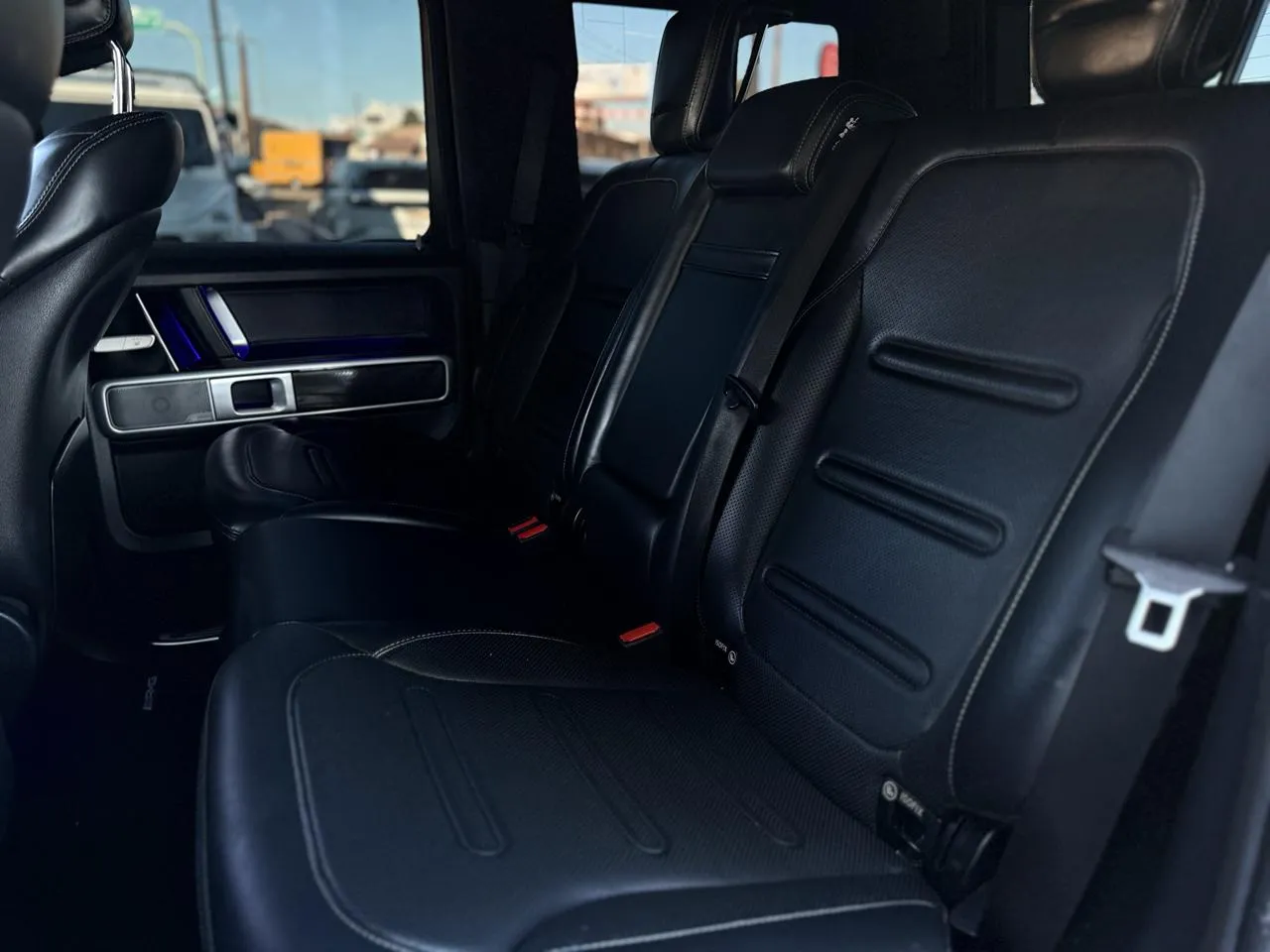 Mercedes-Benz G-Class photo 10