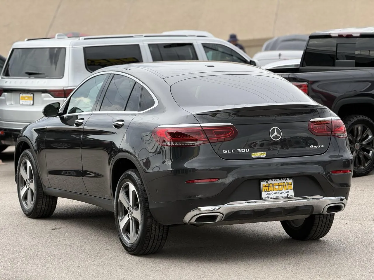 Mercedes-Benz GLC photo 5