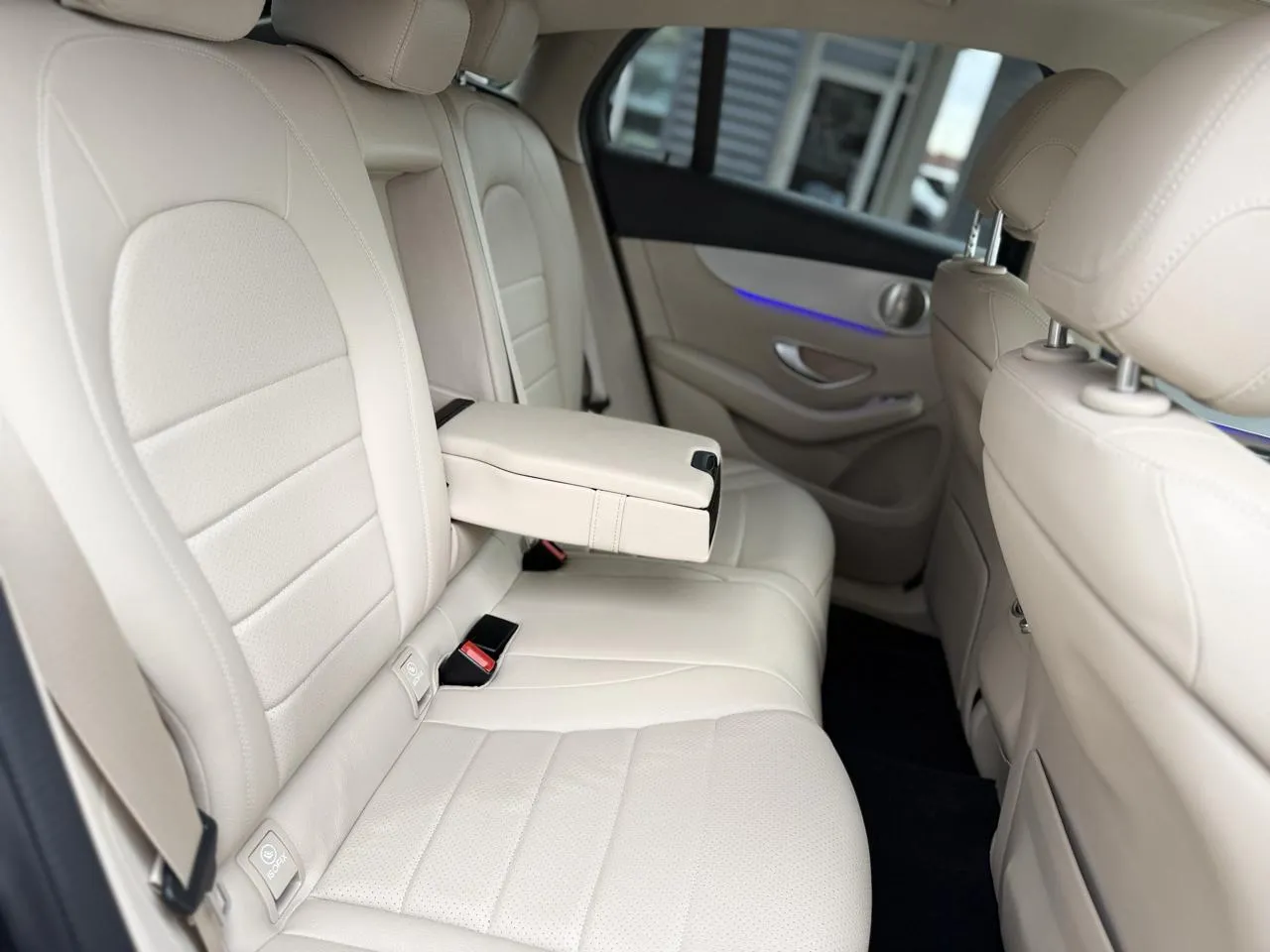 Mercedes-Benz GLC photo 13