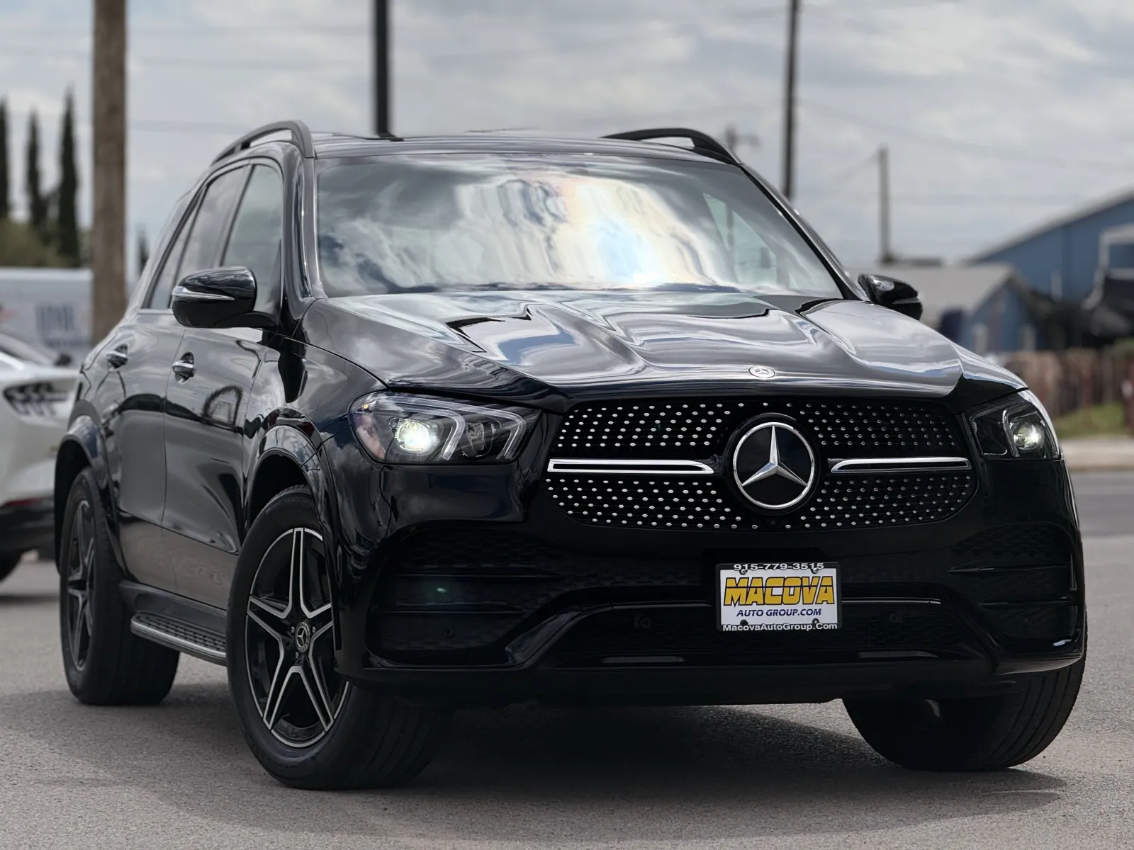 Mercedes-Benz GLE photo 2