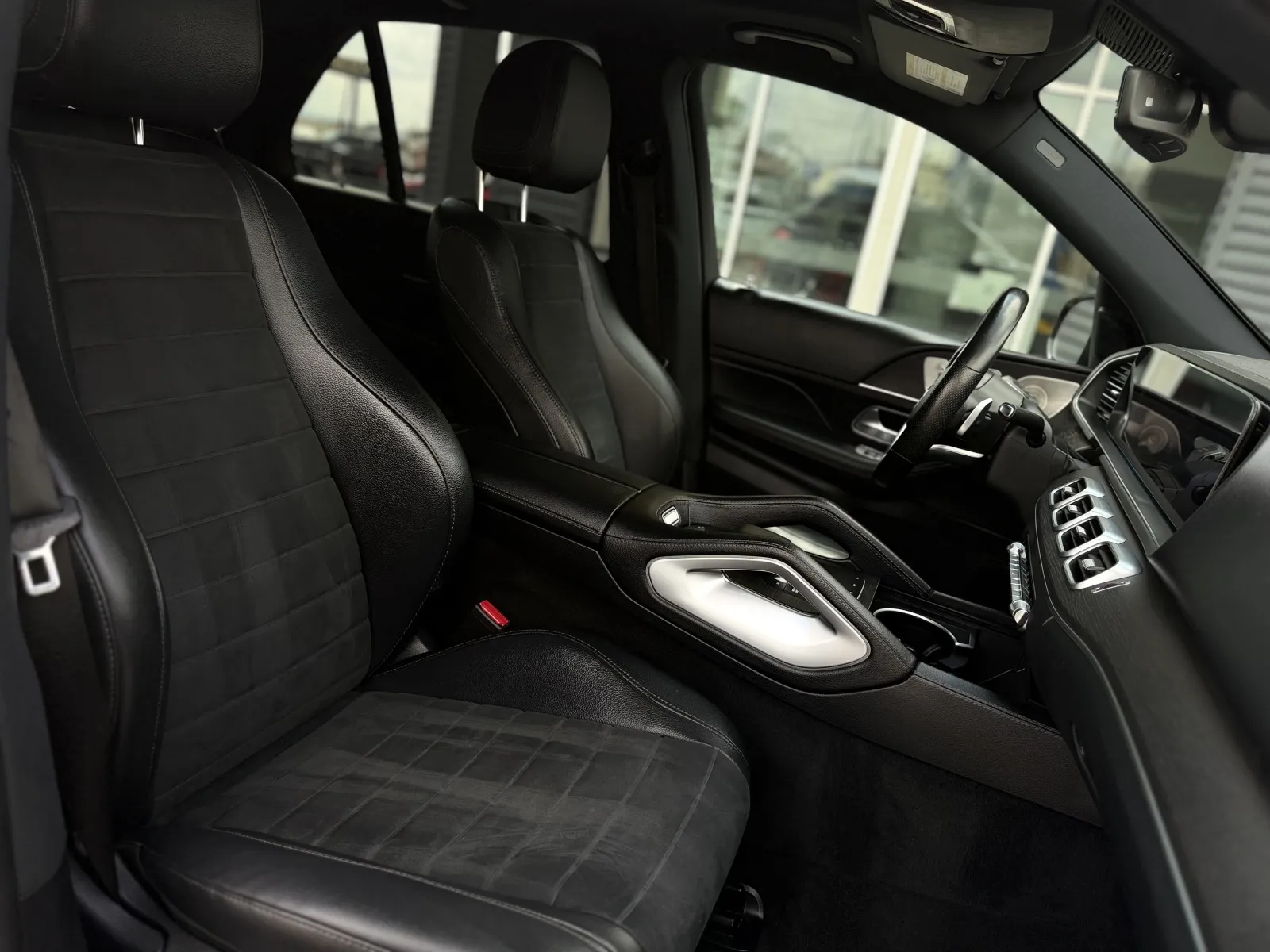 Mercedes-Benz GLE photo 15