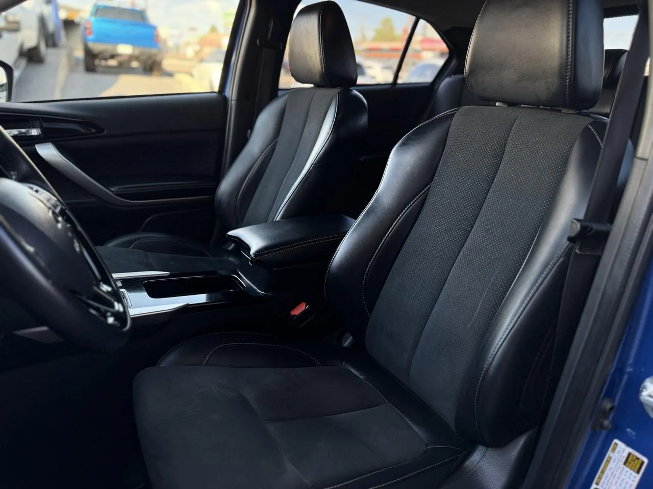 Mitsubishi Eclipse Cross photo 9