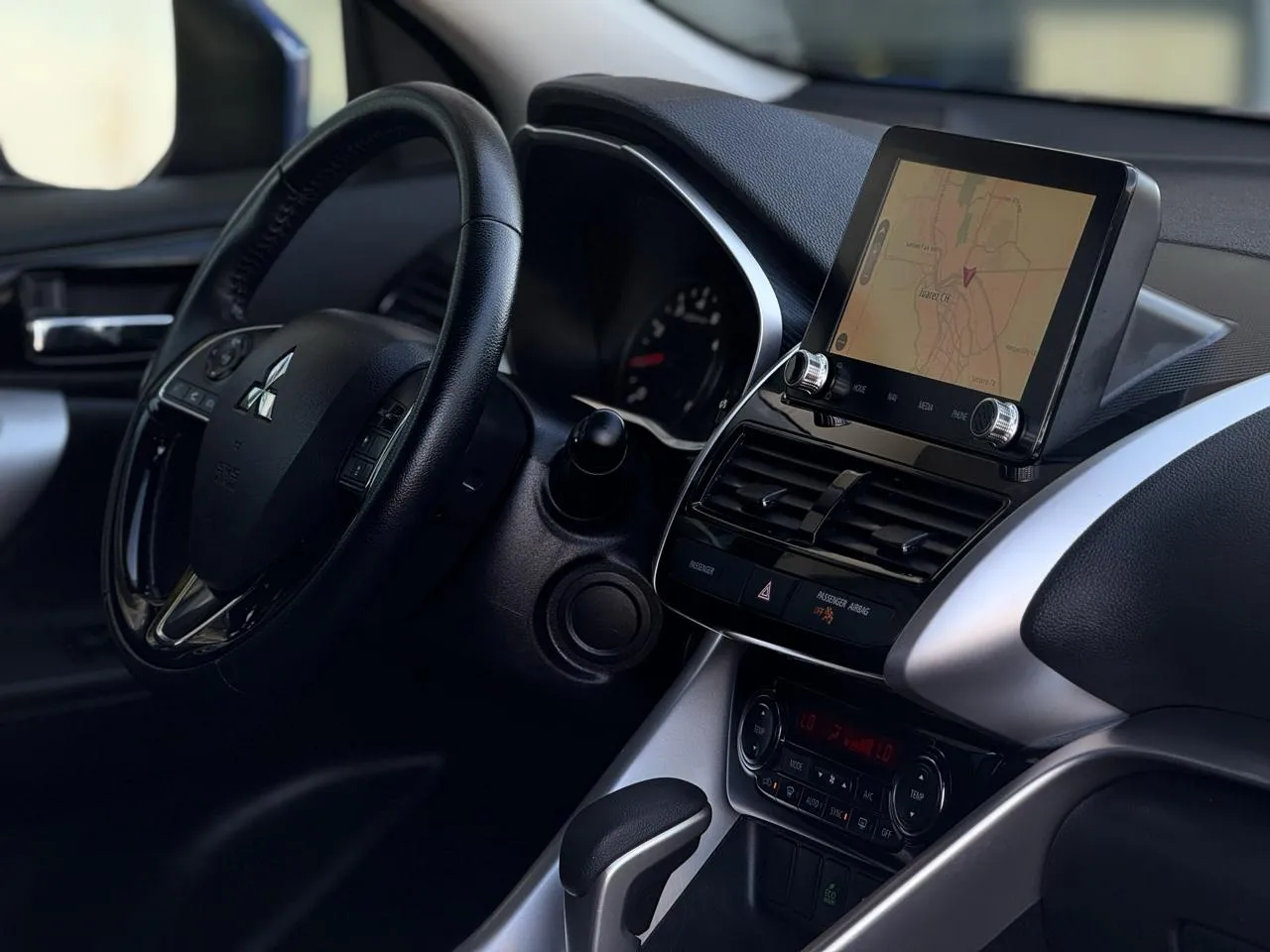 Mitsubishi Eclipse Cross photo 11