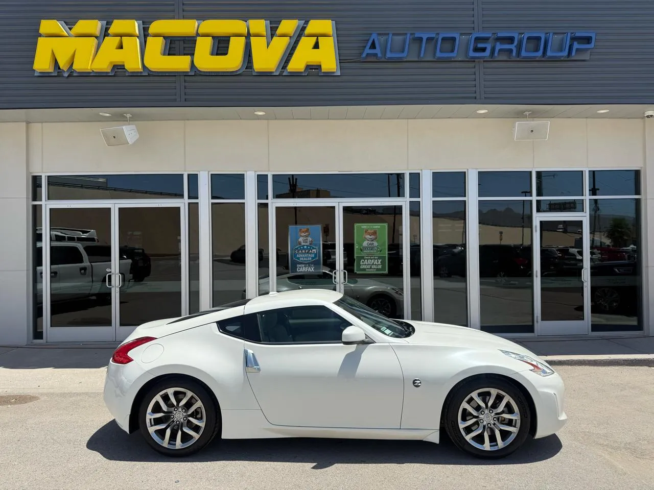 White 2013 Nissan 370Z for sale in El Paso, TX