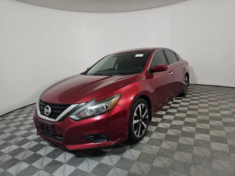 Red 2018 Nissan Altima 2.5 SR for sale in El Paso, TX