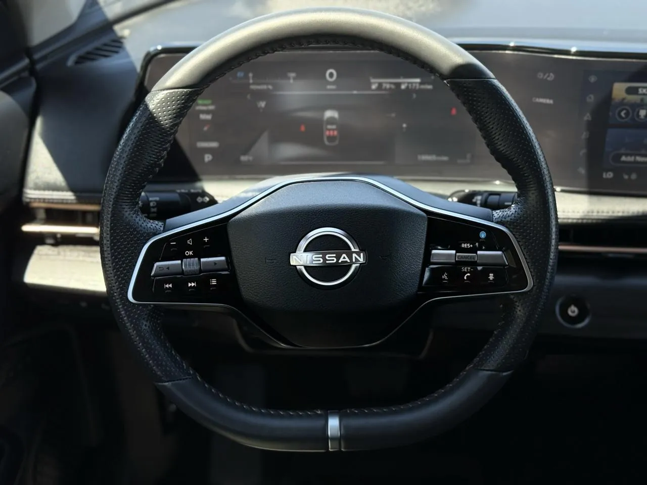 Nissan Ariya photo 17