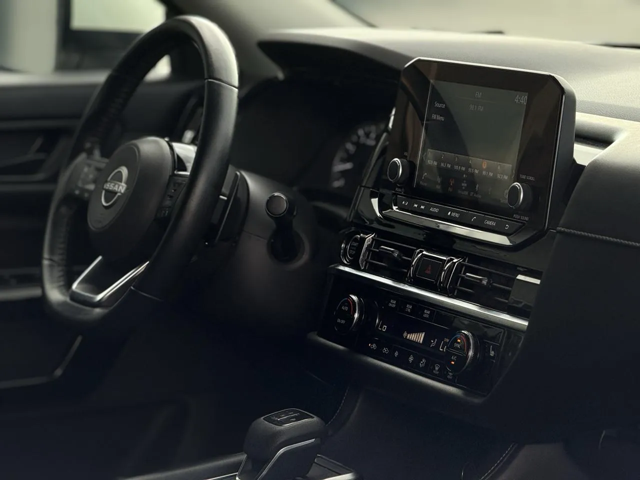 Nissan Pathfinder photo 12