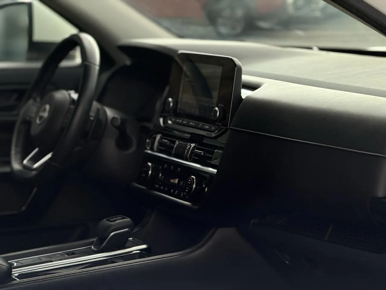 Nissan Pathfinder photo 13