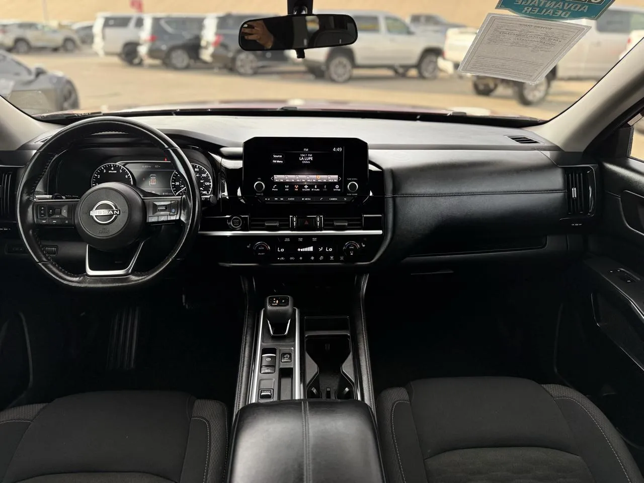Nissan Pathfinder photo 16