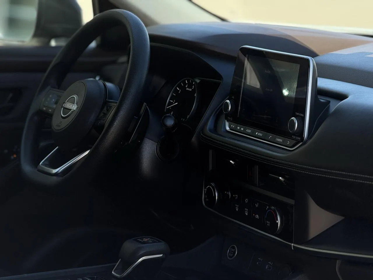 Nissan Rogue photo 12
