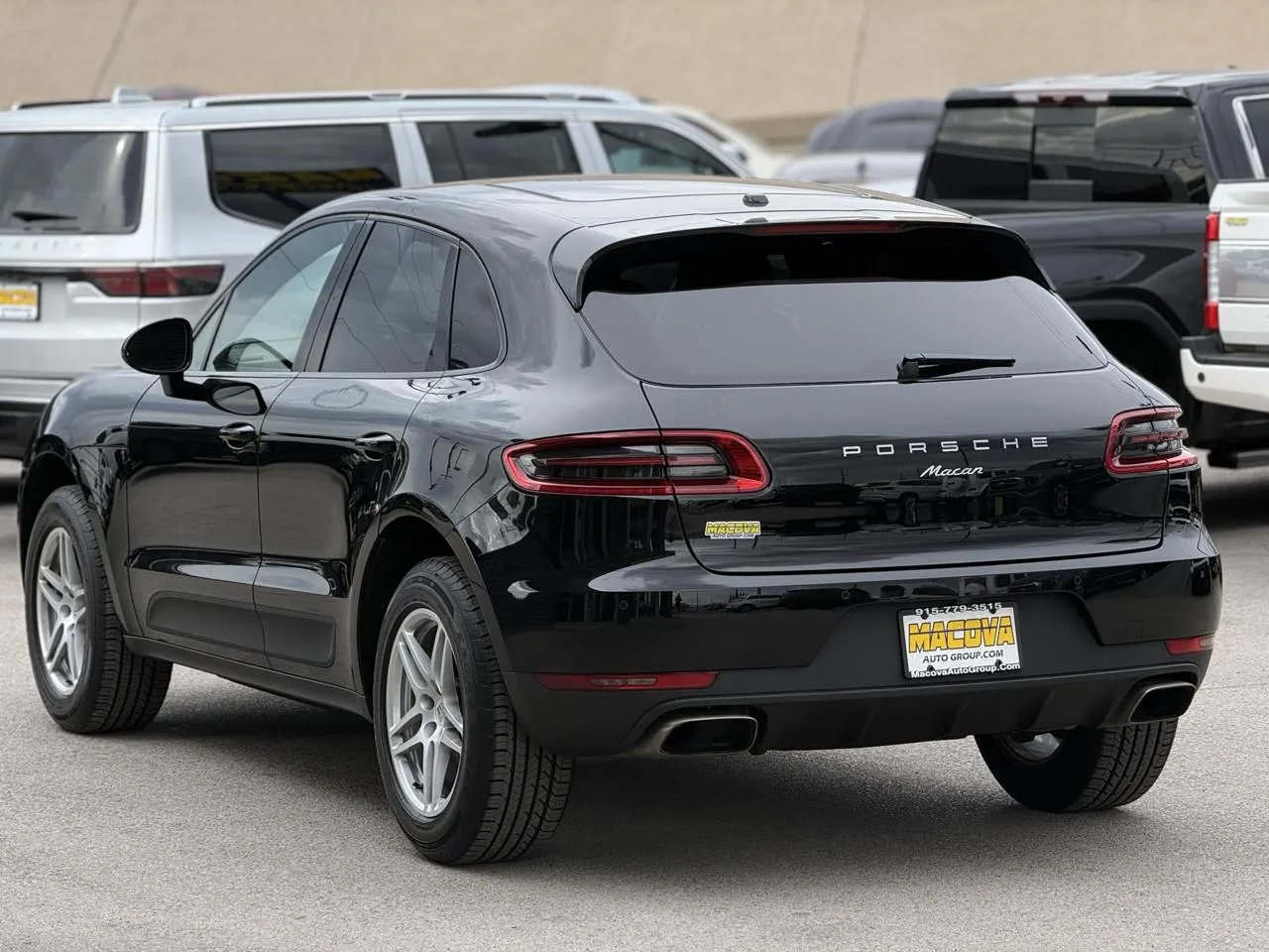 Porsche Macan photo 5
