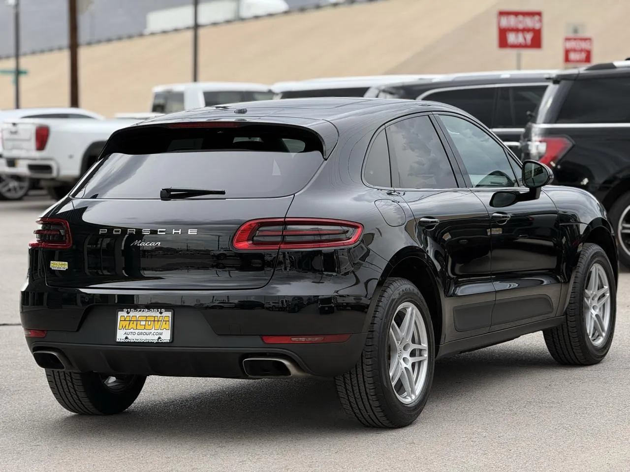 Porsche Macan photo 7