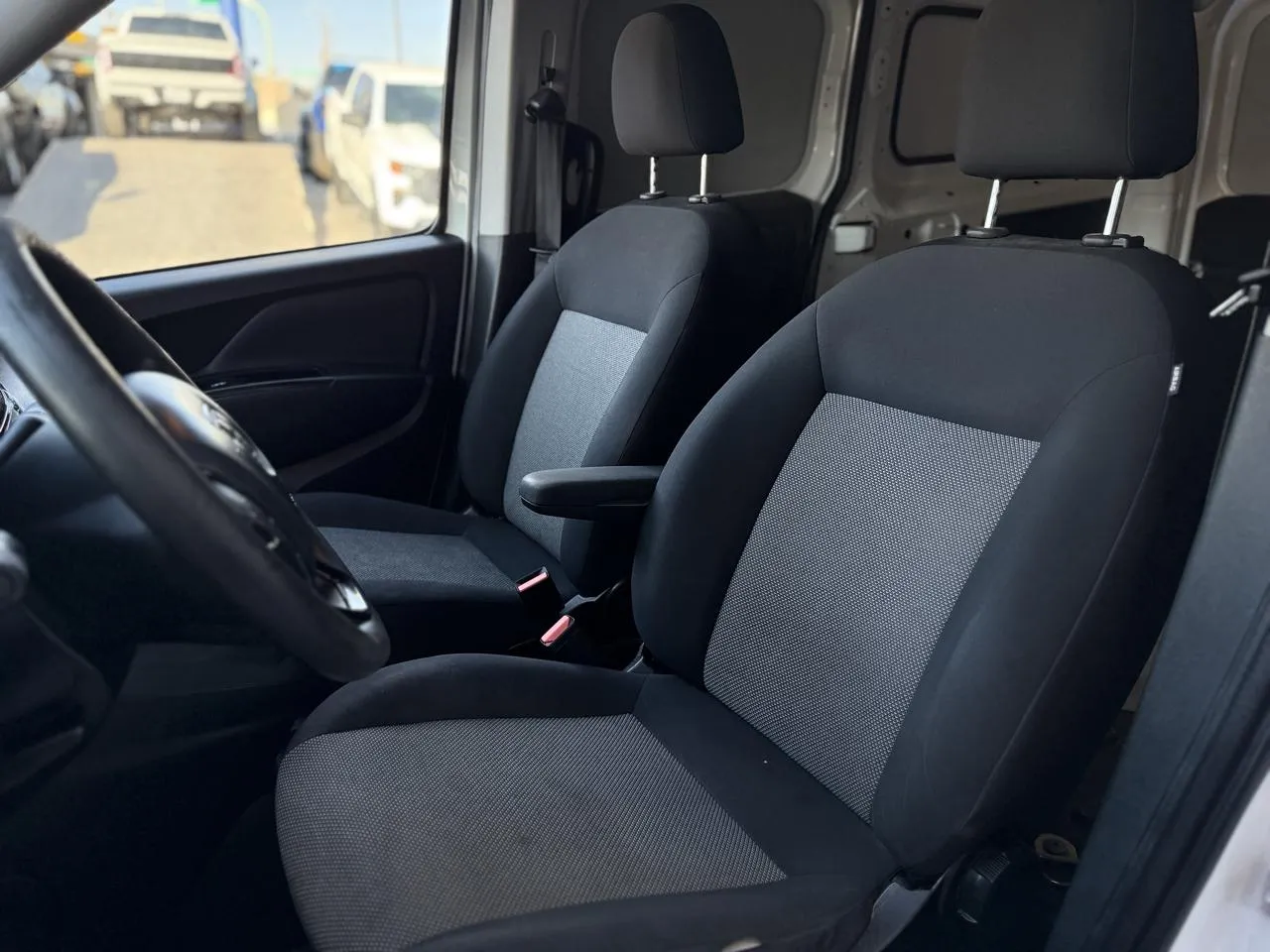 Ram Promaster City photo 9