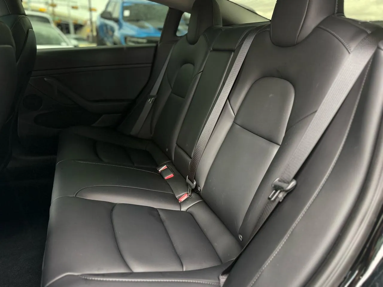 Tesla Model 3 photo 11