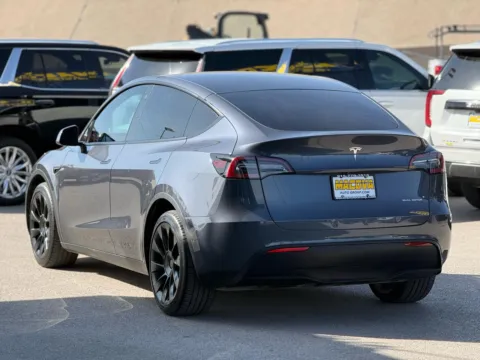 More photos of 2023 Tesla Model Y at Macova Auto Group Inc., TX