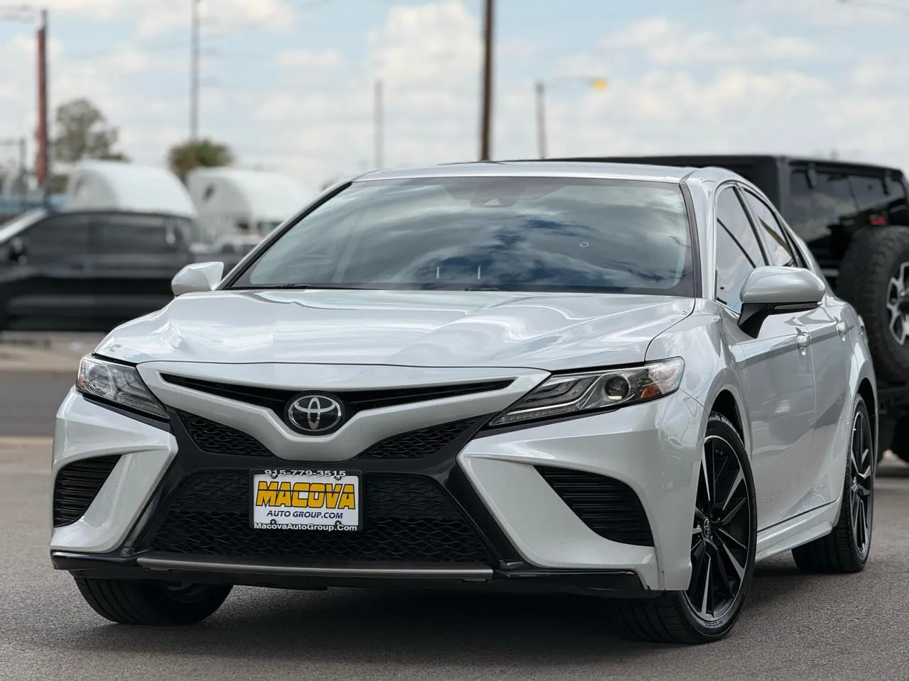 Toyota Camry photo 4
