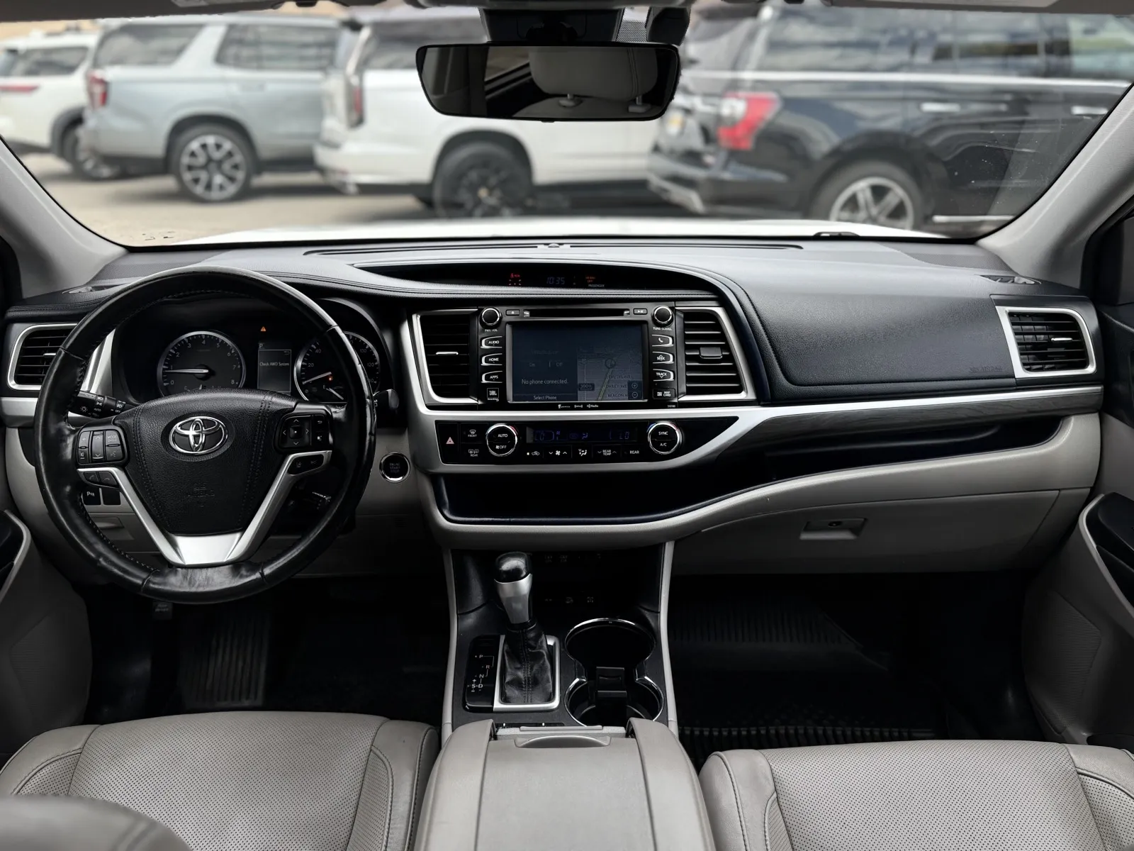 Toyota Highlander photo 17