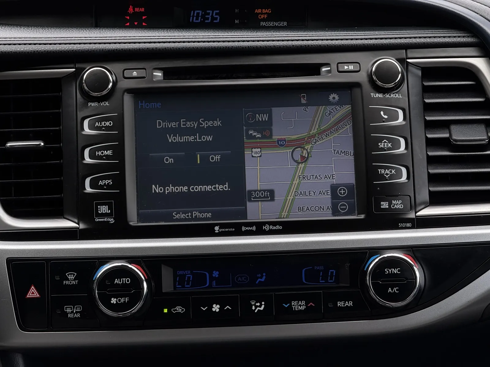 Toyota Highlander photo 18