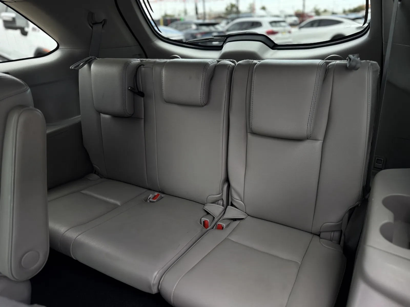 Toyota Highlander photo 12