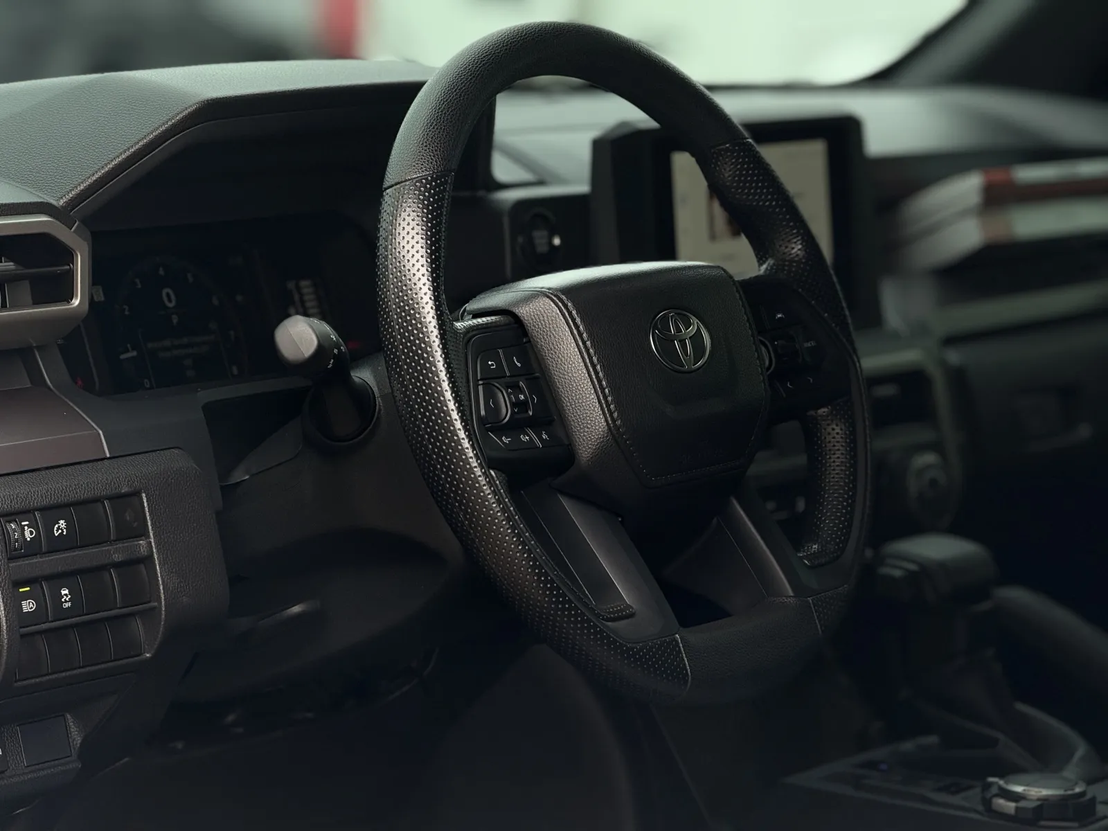 Toyota Tacoma photo 11
