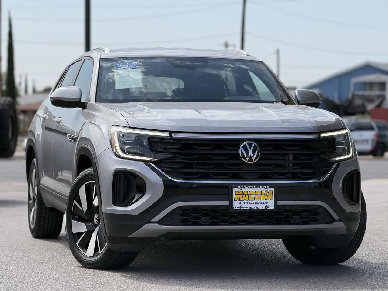 Volkswagen Atlas Cross Sport photo 2