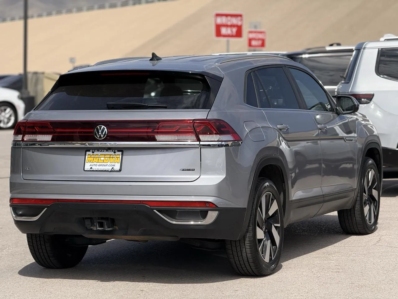Volkswagen Atlas Cross Sport photo 7