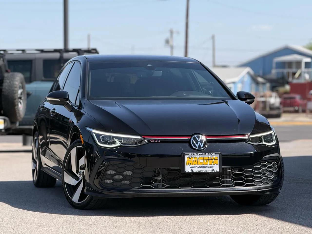 Volkswagen Golf GTI photo 2