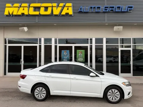 White 2019 Volkswagen Jetta S for sale in El Paso, TX