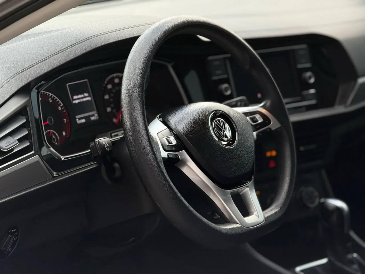 Volkswagen Jetta photo 9