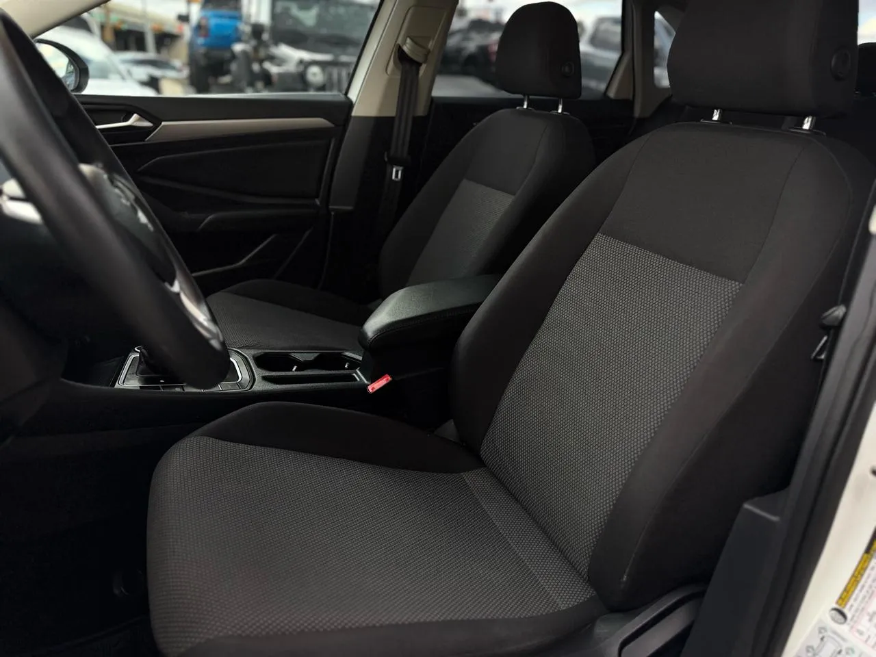 Volkswagen Jetta photo 10