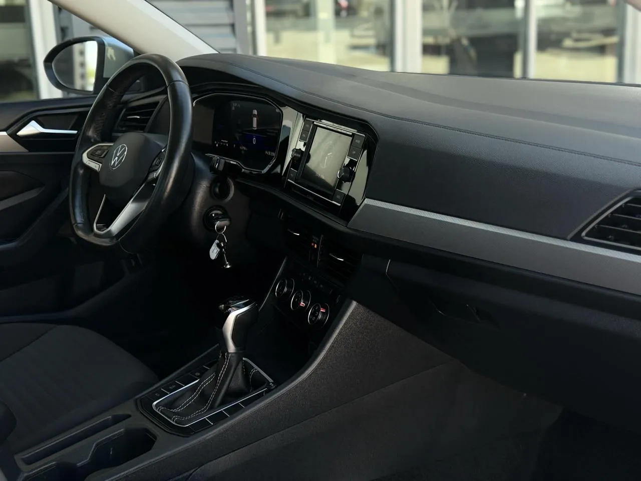 Volkswagen Jetta photo 12