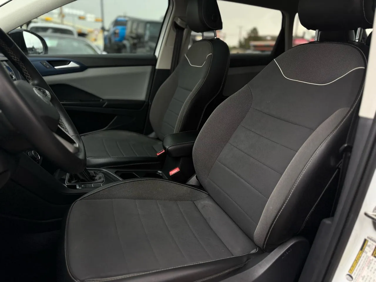 Volkswagen Taos photo 10