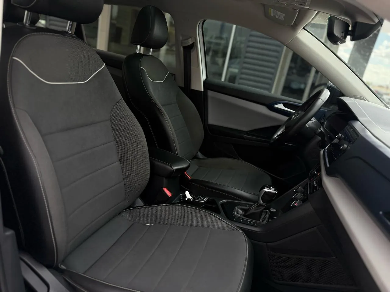 Volkswagen Taos photo 14