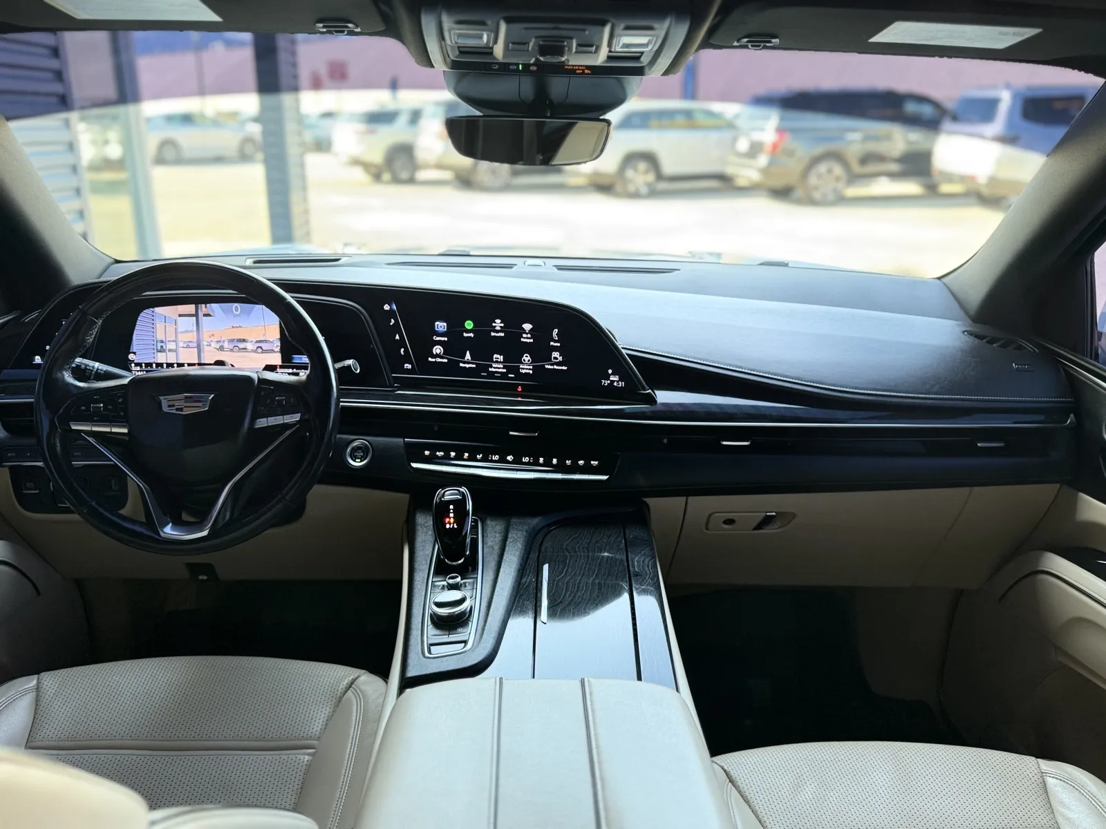 Cadillac Escalade photo 17