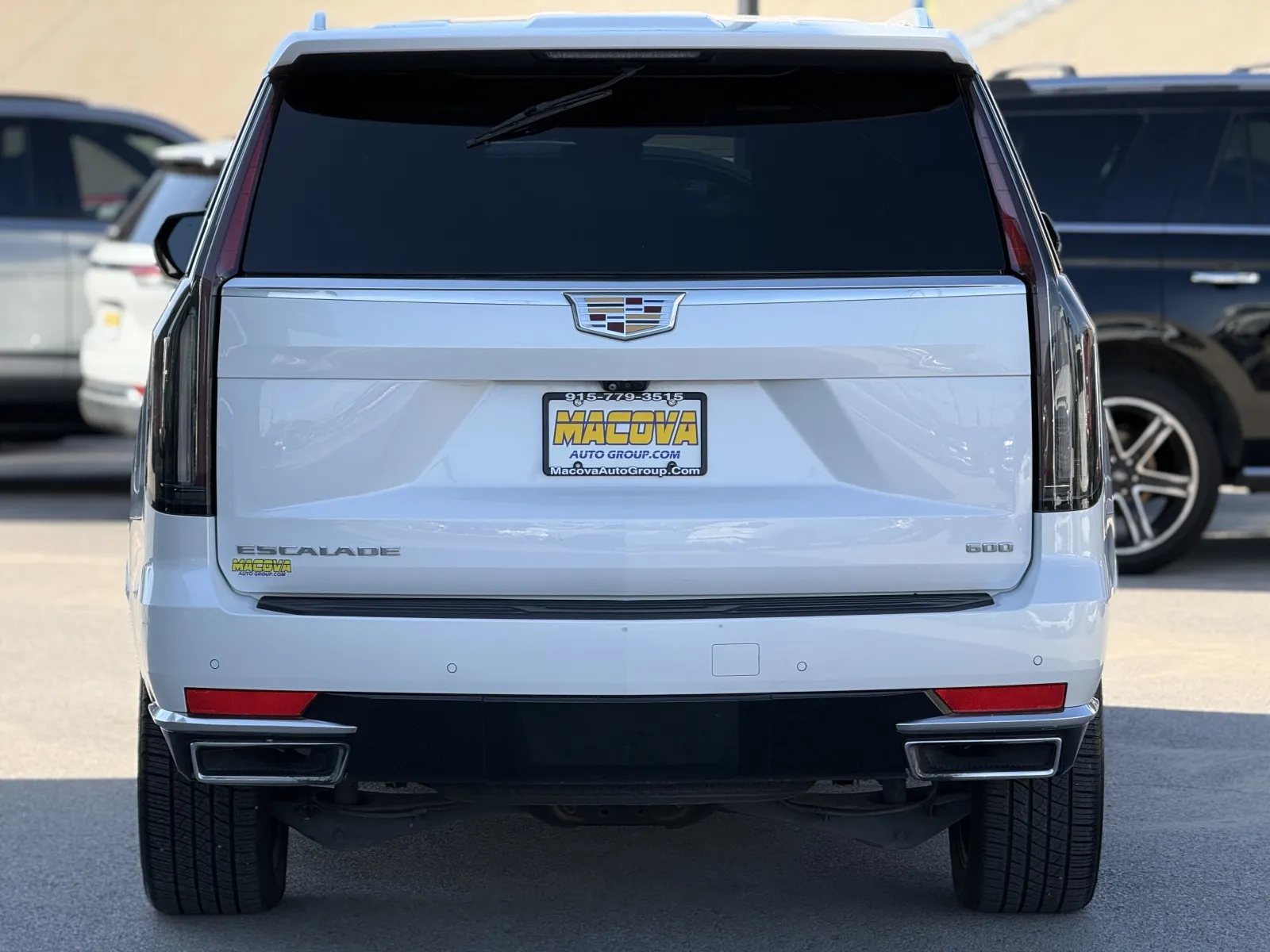 Cadillac Escalade photo 6